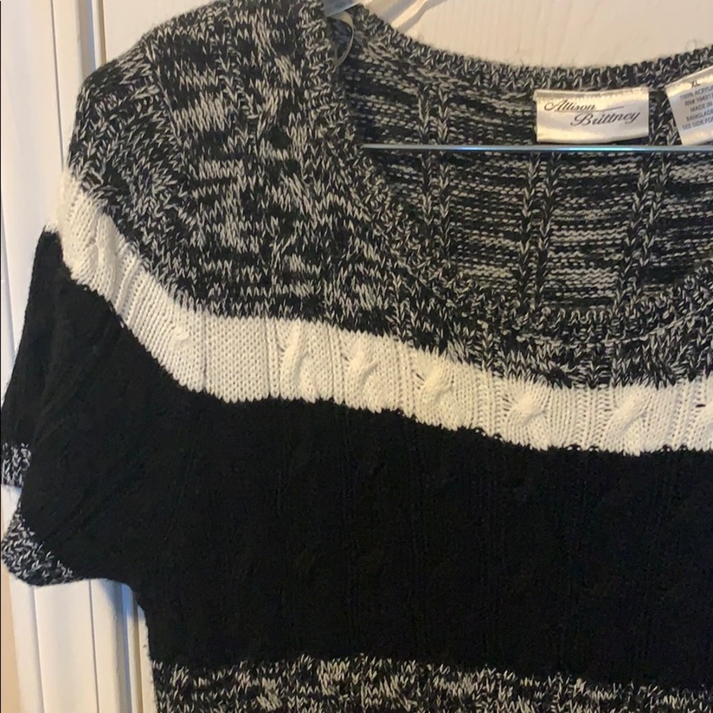 Black and white sweater dress. Perfect for winter! - Picture 2 of 3